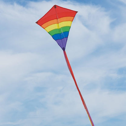 in The Breeze Arch Diamond Kites