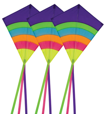 in The Breeze Arch Diamond Kites